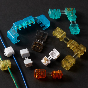 Alphao connectors